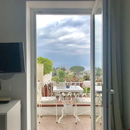 La Giuliva Charming Rooms-3